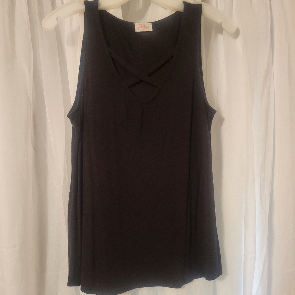Pulse criss-cross tank - Picture 2 of 3